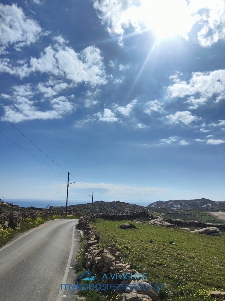 (For Sale) Land Agricultural Land  || Cyclades/Mykonos - 8.600 Sq.m, 1.300.000€ 